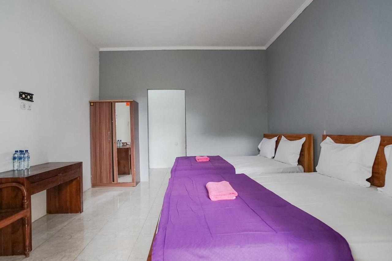 Ketapang Guesthouse Echo Beach Canggu Kültér fotó