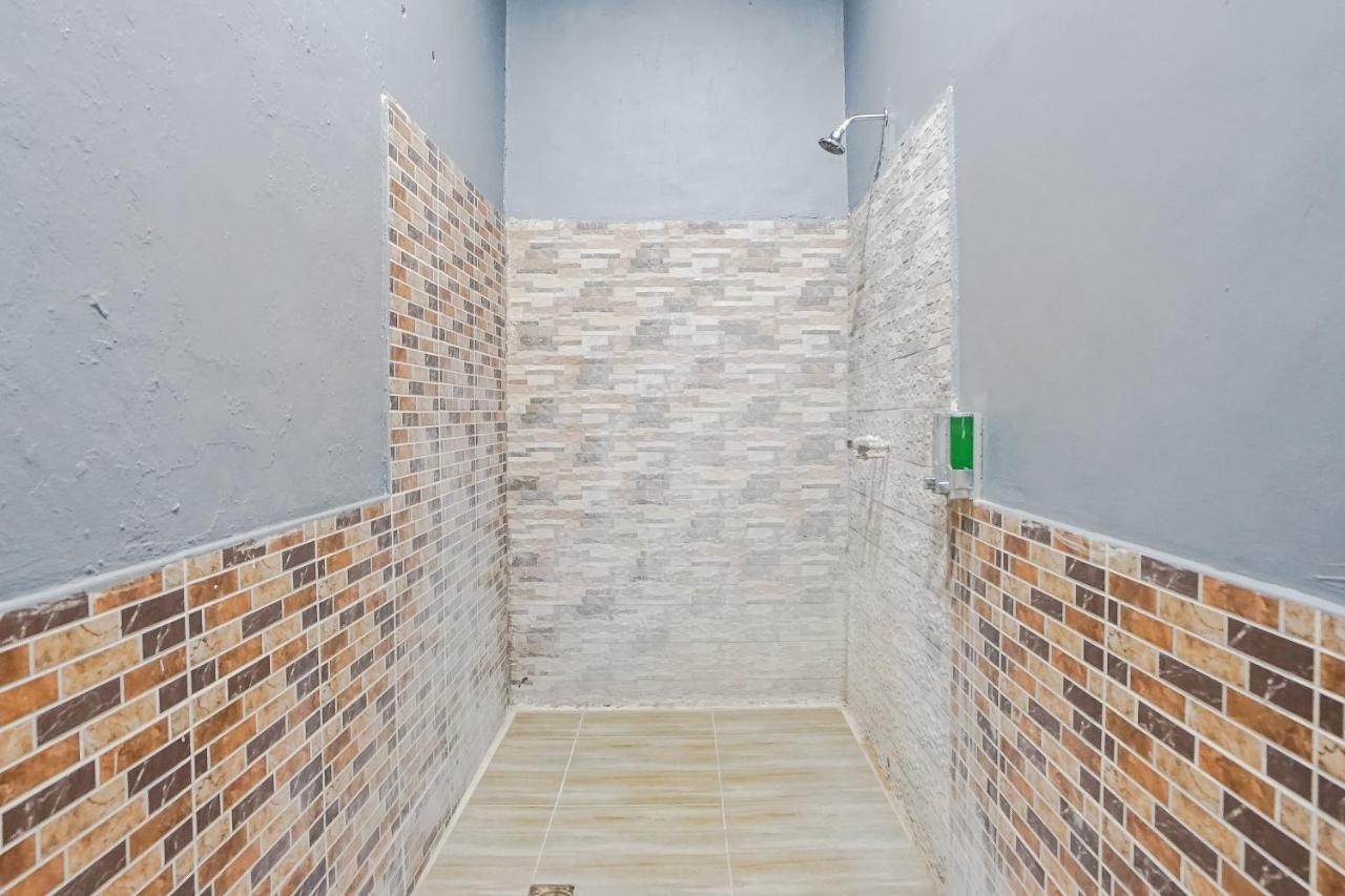 Ketapang Guesthouse Echo Beach Canggu Kültér fotó
