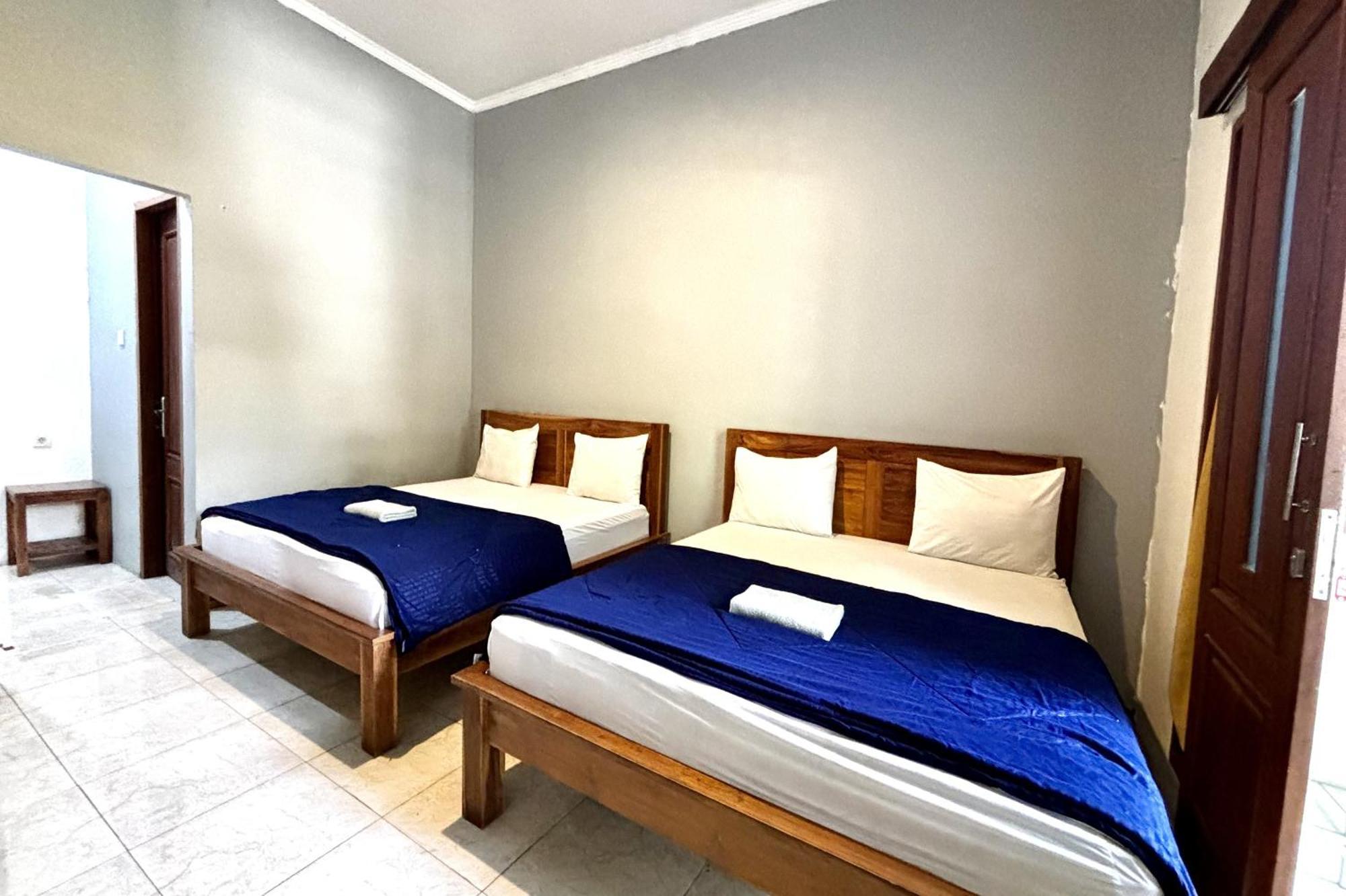 Ketapang Guesthouse Echo Beach Canggu Kültér fotó