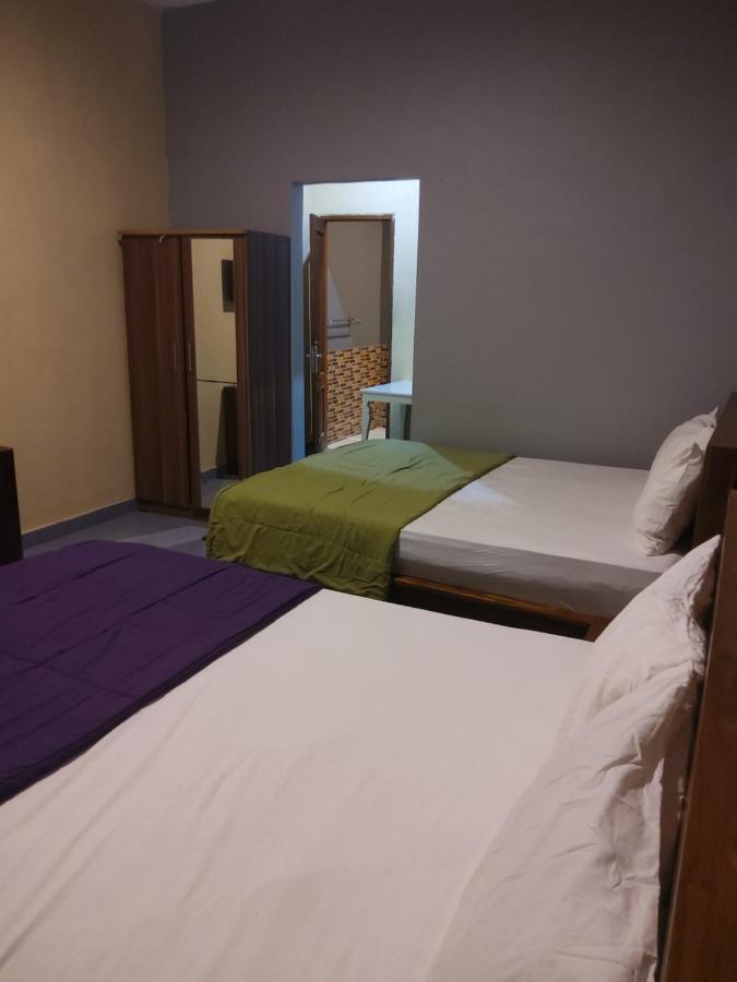 Ketapang Guesthouse Echo Beach Canggu Kültér fotó